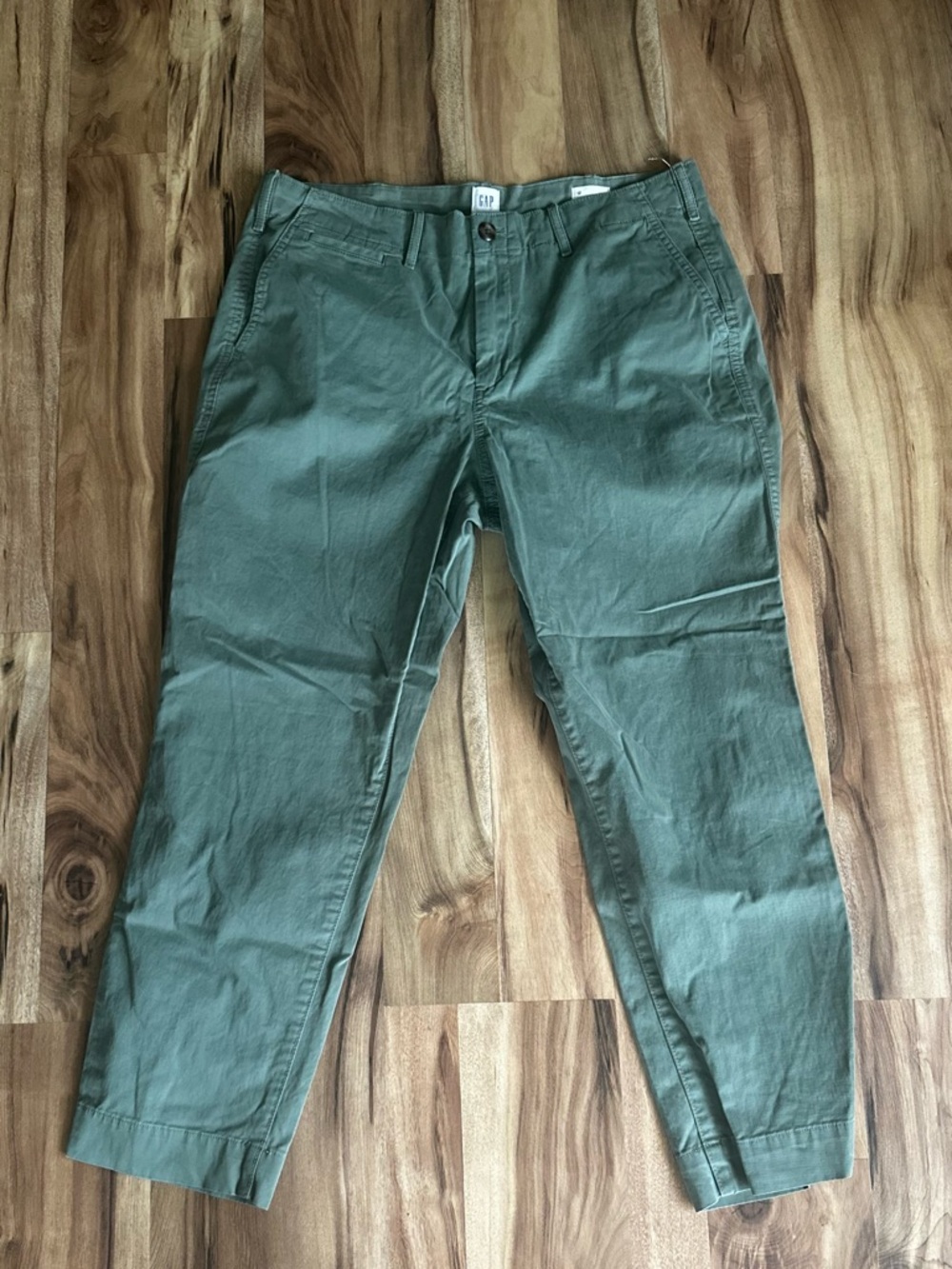 GAP Olive Green Cropped Chino-Style Pants